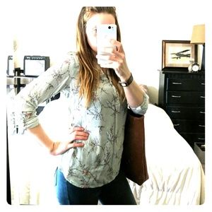 F&F button up blouse sz 6 floral/bird pattern EUC